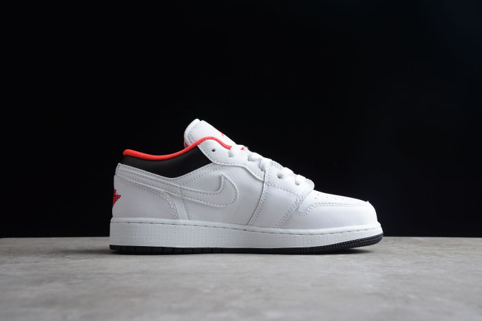 Jordan 1 Low White Black Infrared (GS)