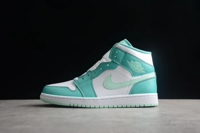Air Jordan 1 Mid Marine Green