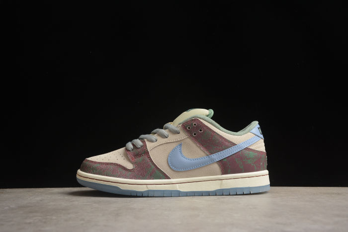 SB Dunk Low Crenshaw Skate Club - FN4193-100