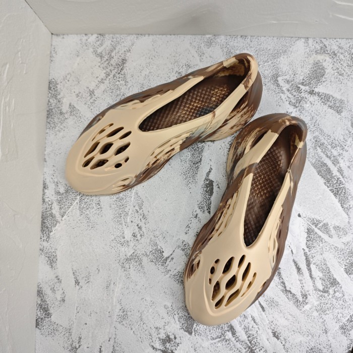 adidas Yeezy Foam Runner Sulfur Non-slip