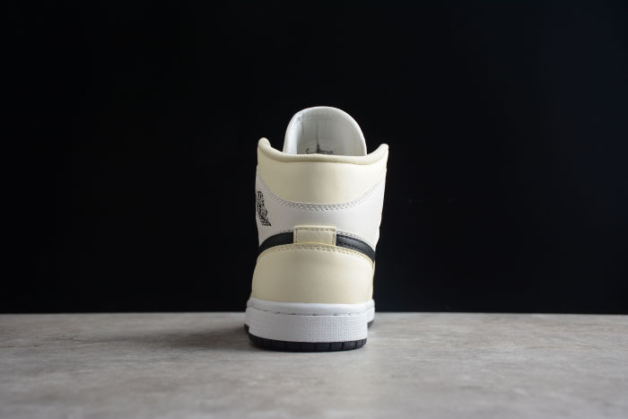 Air Jordan 1 Mid SE Coconut Milk Particle Grey