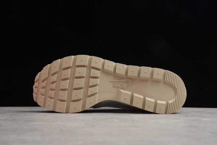 Sacai x nike pegasus vaporfly sp light grey off white bv0073-307