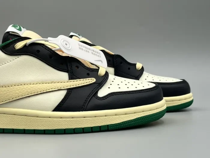 Travis Scott x Air Jordan 1 Green