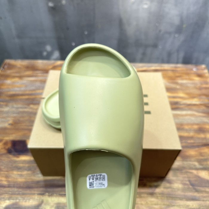 adidas Yeezy Slide Resin 2022 FZ5904