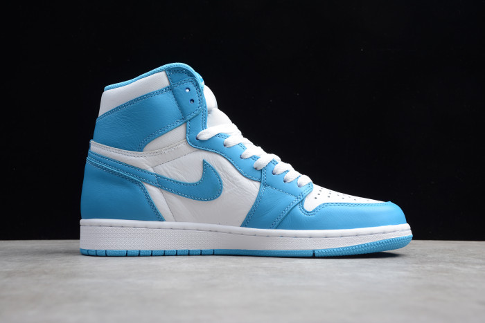 Air Jordan 1 Retro OG High “UNC/Powder Blue”555088-117