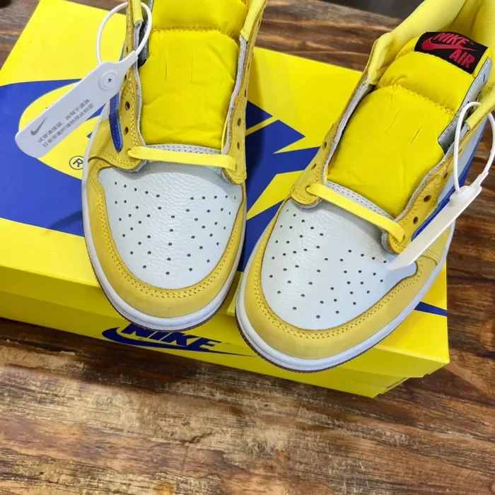 Travis Scott x Air Jordan 1 Low Canary Yellow