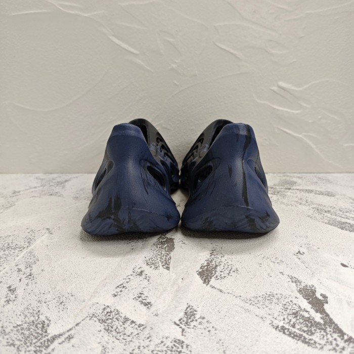 adidas Yeezy Foam Runner Sulfur Non-slip