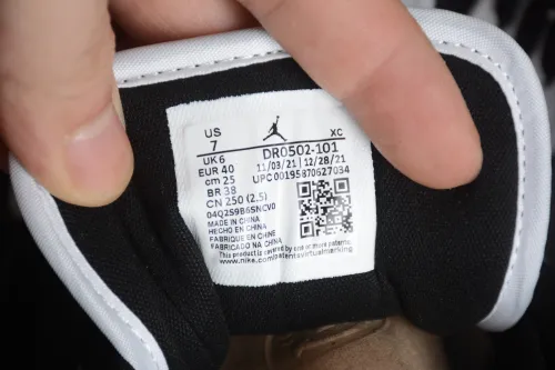 Air Jordan 1 Low SE Homage White Black DR0502-101