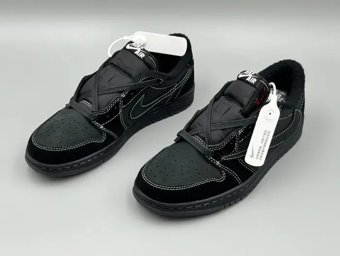 Air Jordan 1 Retro Low OG SP x Travis Scott Black