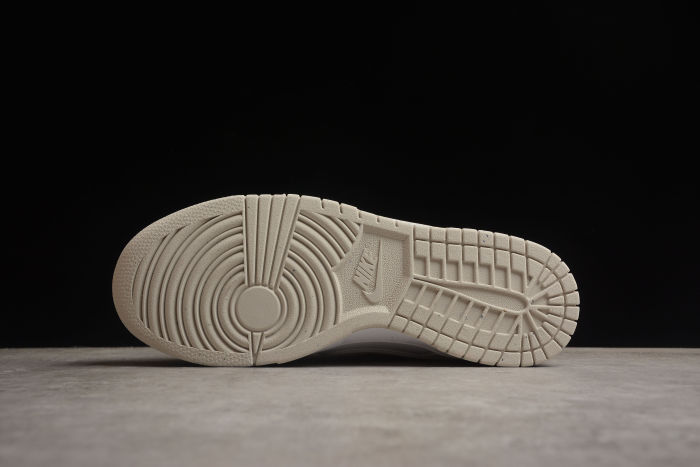 SB Dunk Low SE Just Do It White Phantom DV1160-100