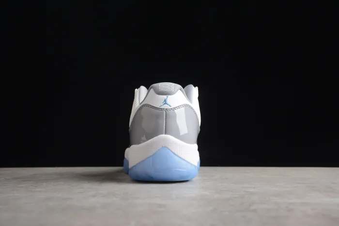 Air Jordan 11 Retro Low 'Cement Grey' AV2187‑140