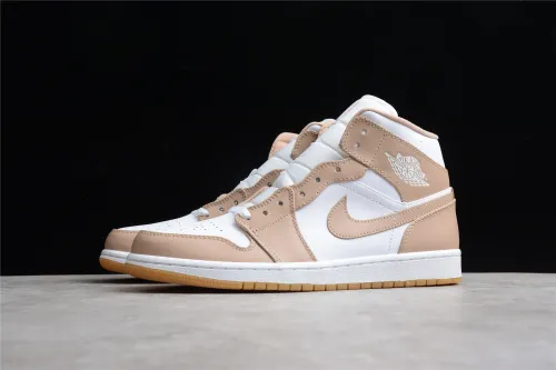 Air Jordan 1 Mid Tan Gum 554724-271