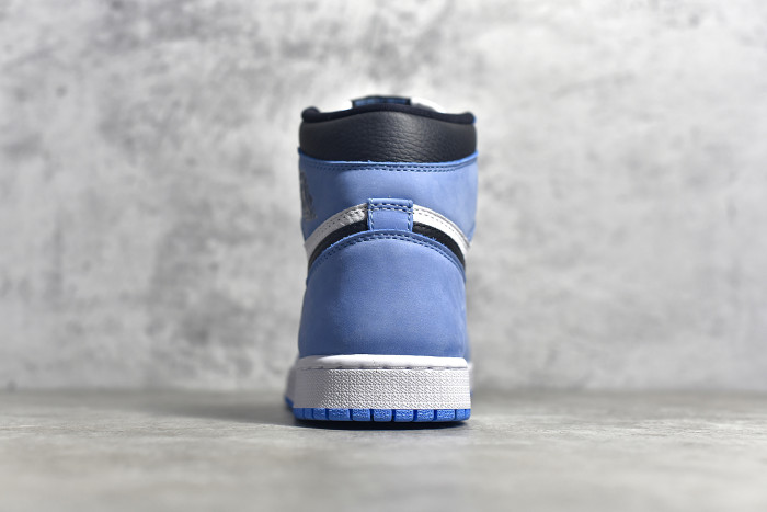 Air Jordan 1 High “University Blue” 555088-134