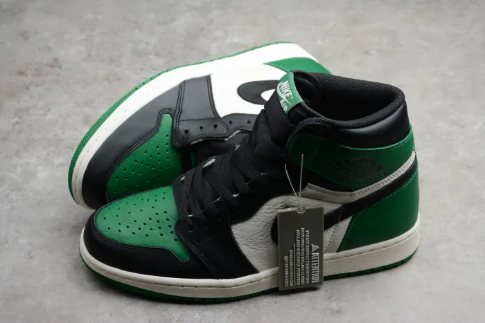 Air Jordan 1 High Pine Green size 12 555088-302 OG