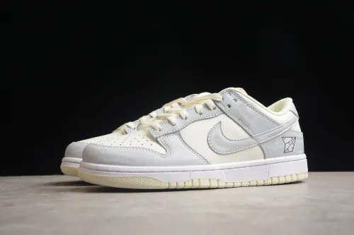 SB Dunk Low “Gray and White Paper Plane” NB2206 218