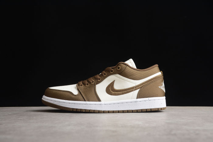 Air Jordan 1 Low SE Light Olive DV0426-301