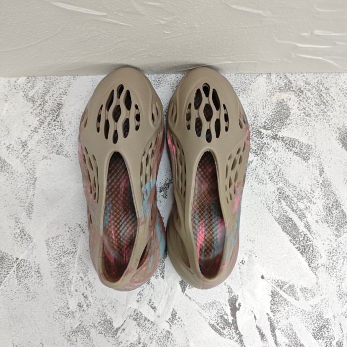 adidas Yeezy Foam Runner Sulfur Non-slip