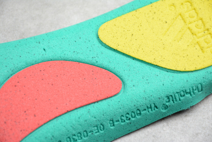 Yeezy Boost 700 V3 Azael Black White FW4980