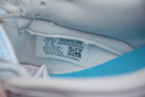 Air SB Dunk Low Light Bone Blue
