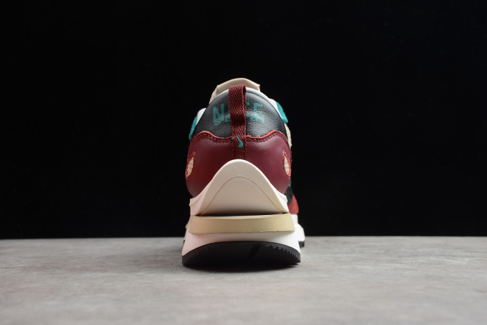 Sacai X Nike Ldwaffle Sacal Wine Red Green White CV1363-101