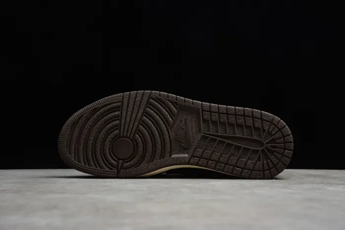 Travis Scott x Air Jordan 1 Low “Dark Mocha” CQ4277-001