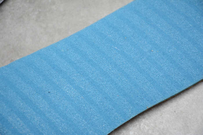 Air Jordan 1 Mid Lakers Top 3 Satin Purple Swish BQ6931-005