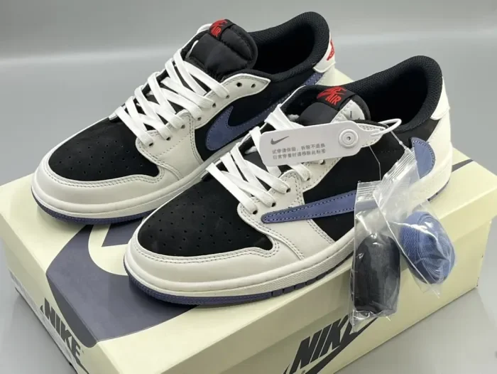 Travis Scott x Air Jordan 1 Blue Bottom