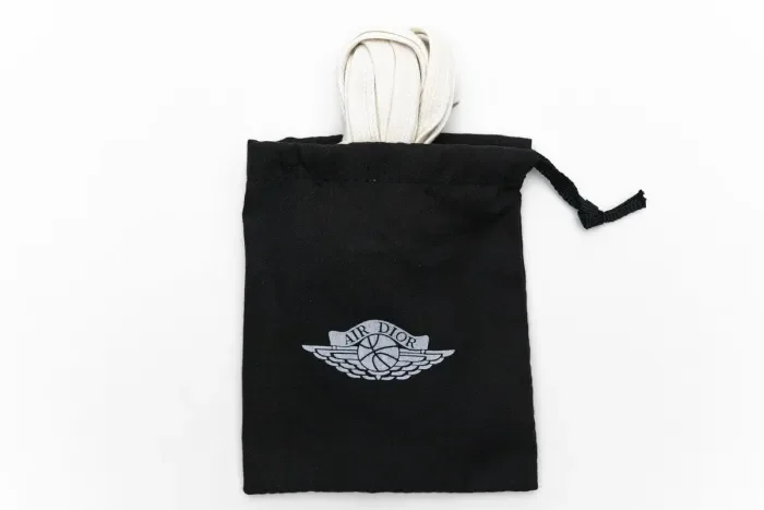 Dior x Air Jordan 1 Low 'Wolf Grey' CN8608-002