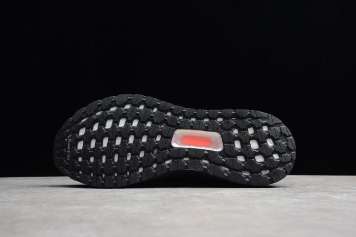Ultra Boost 20 Consortium Black EF0702