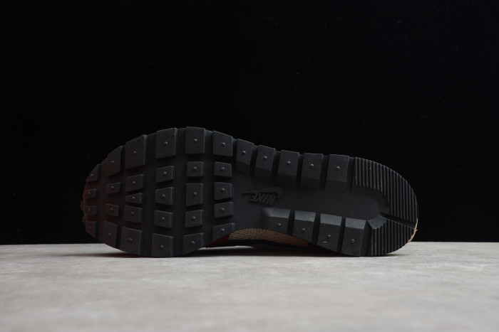 Sacai X Nike Ldwaffle Sacal Wine Red Green White CV1363-101