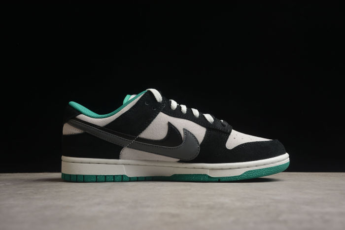 SB Dunk Low green black dark gray DO9457 - 133