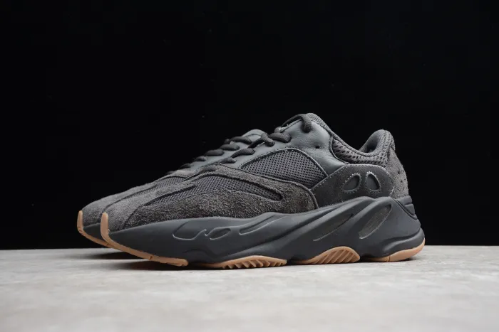 Yeezy Boost 700 Brown FV5304