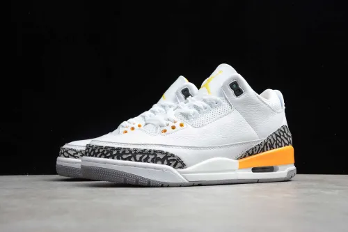 Air Jordan 3 Retro“Laser Orange” CK9246-108