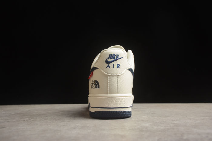 Supreme x The North Face x Nike Air Force 1 07 Low Dark Grey Off White SU2305-008