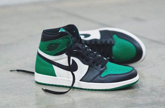 Air Jordan 1 High Pine Green size 12 555088-302 OG