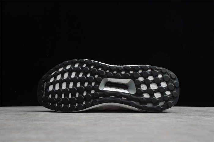 UltraBOOST 4.0 Continental Footwear White BB6168