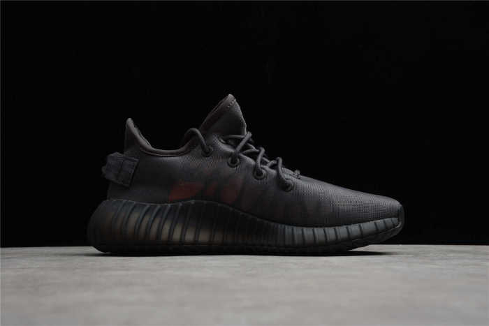 R20 YEEZY BOOST 350 V2 Black GW2872