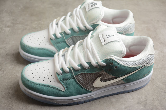 SB Dunk Low April (FD2562-400) READY TO SHIP