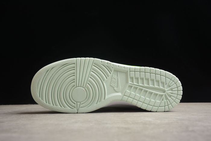 SB Dunk Low Next Nature White Mint DN1431-102