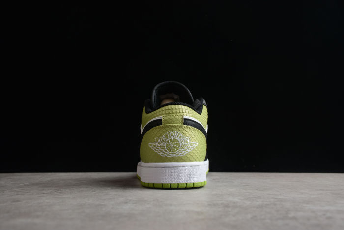 Air Jordan 1 Low Vivid Green Snakeskin DX4446-301