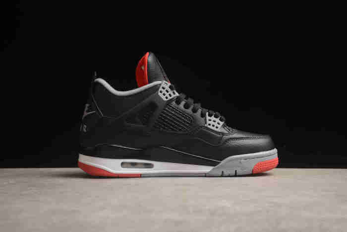 Air Jordan 4 'Bred Reimagined' (FV5029-006)