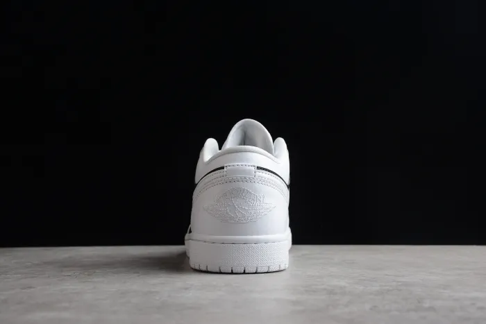 Air Jordan 1 Low 'PANDA' Black and White DC0774 100