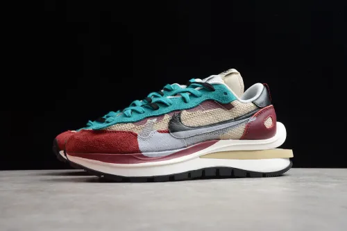 Sacai X Nike Ldwaffle Sacal Wine Red Green White CV1363-101