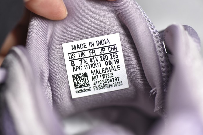 Yeezy 500 ’Soft Vision’ Purple FW2656