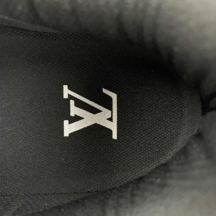 Air Force 1 L-V Low Black MS 0232