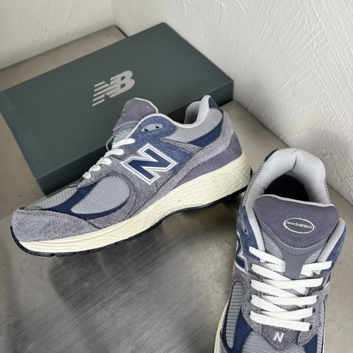 New Balance M2002REL Navy