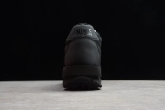 Nike LDWaffle Sacai Black BV0073-002