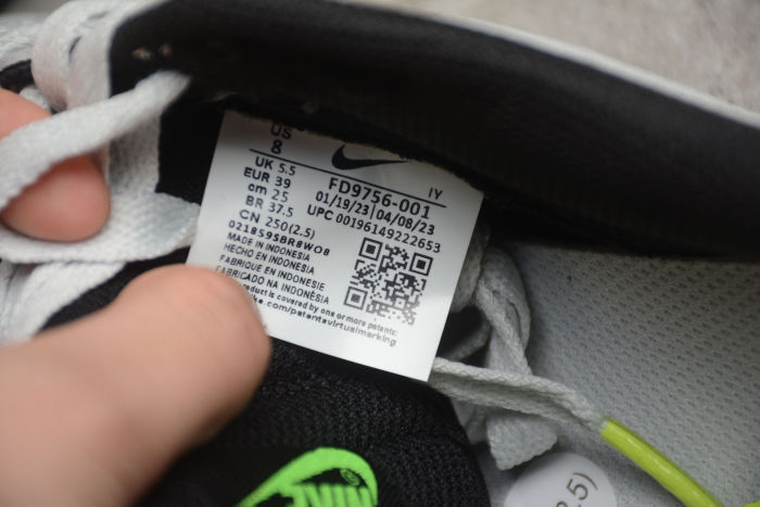 SB Dunk Low Grey Panda Volt FD9756-001