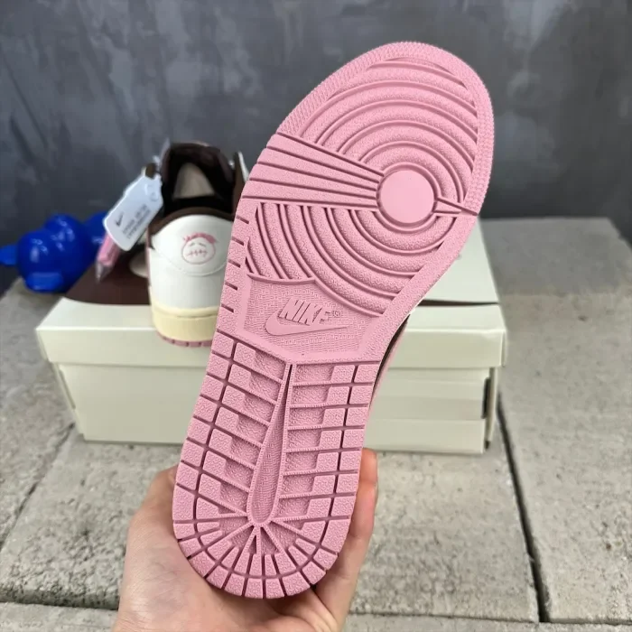 Travis Scott x Air Jordan 1 Low Brown Pink
