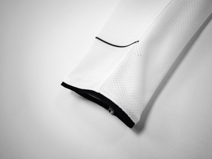 Manchester United Third Long Sleeve Retro Jersey 2003/04